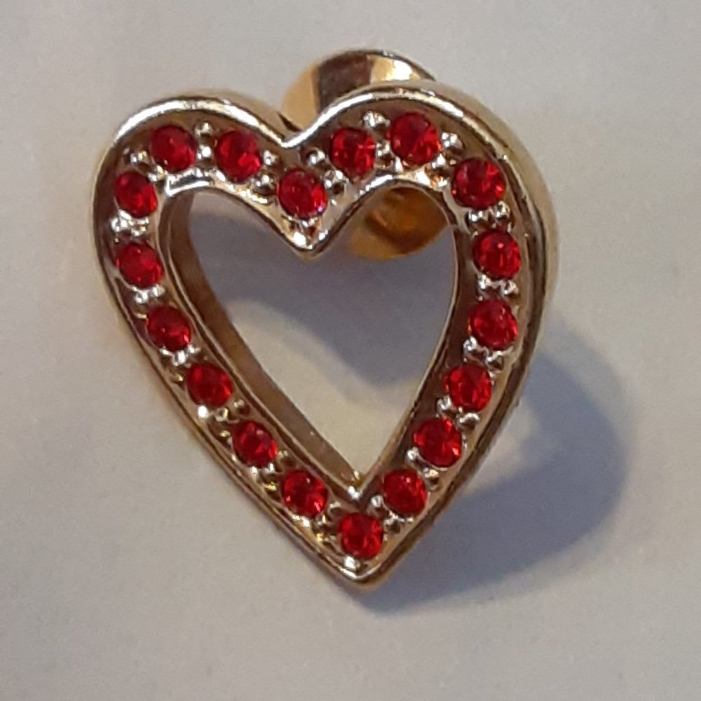 Avon Rhinestone Heart Pin - Picture 2 of 5